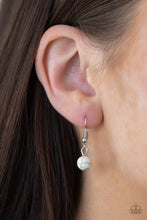 Load image into Gallery viewer, Highland Harvester - White